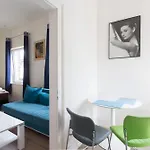 Oberkasseler Hof Πανσιόν