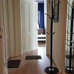ゲストハウス Oberkasseler Hof ボン