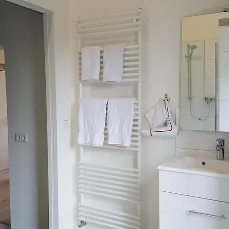 Penzion Oberkasseler Hof 3*