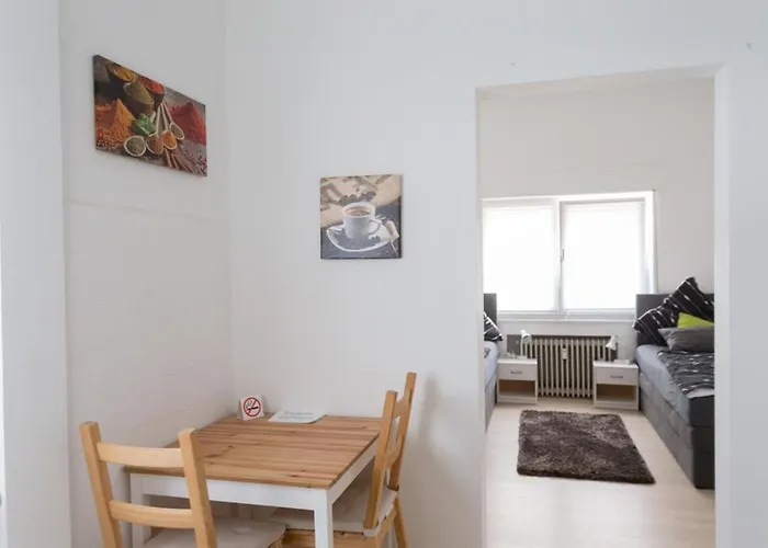 Oberkasseler Hof 3* בון