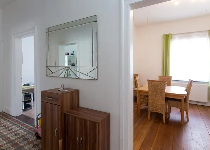 Oberkasseler Hof 3* בון