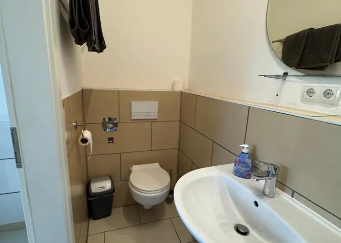 Oberkasseler Hof Guest house