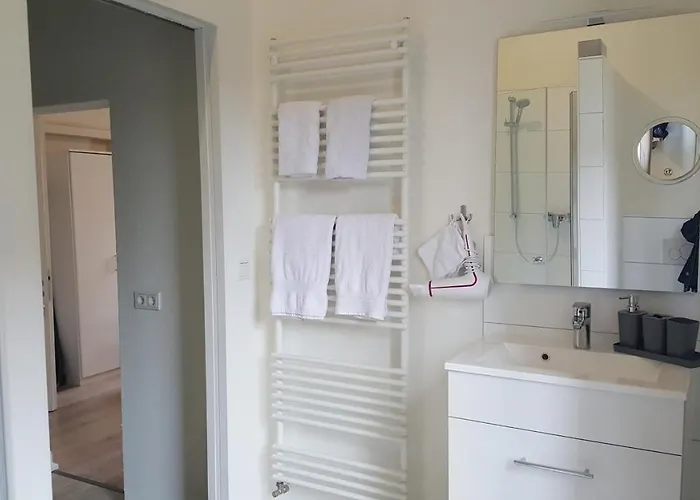 בית הארחה Oberkasseler Hof 3*